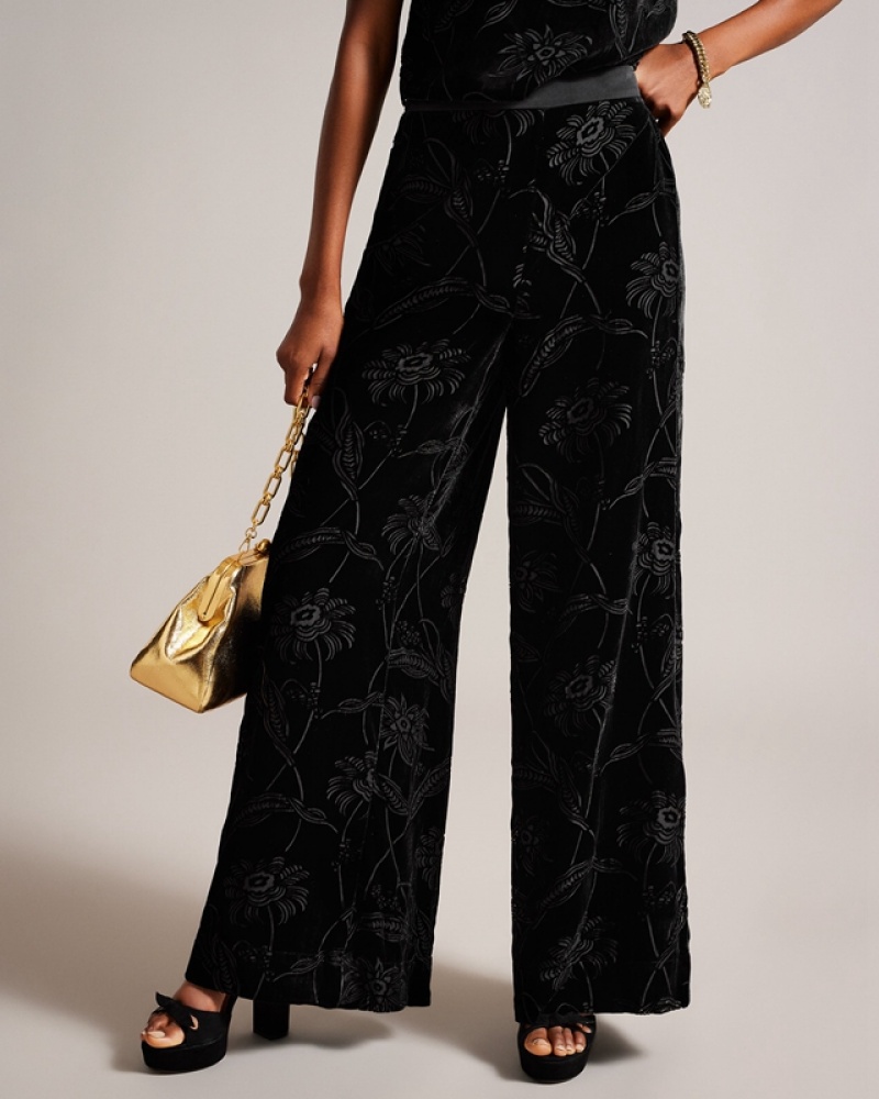 Ted Baker Bettiat Velvet Wide Leg Women's Pants Black | 820491-QYW